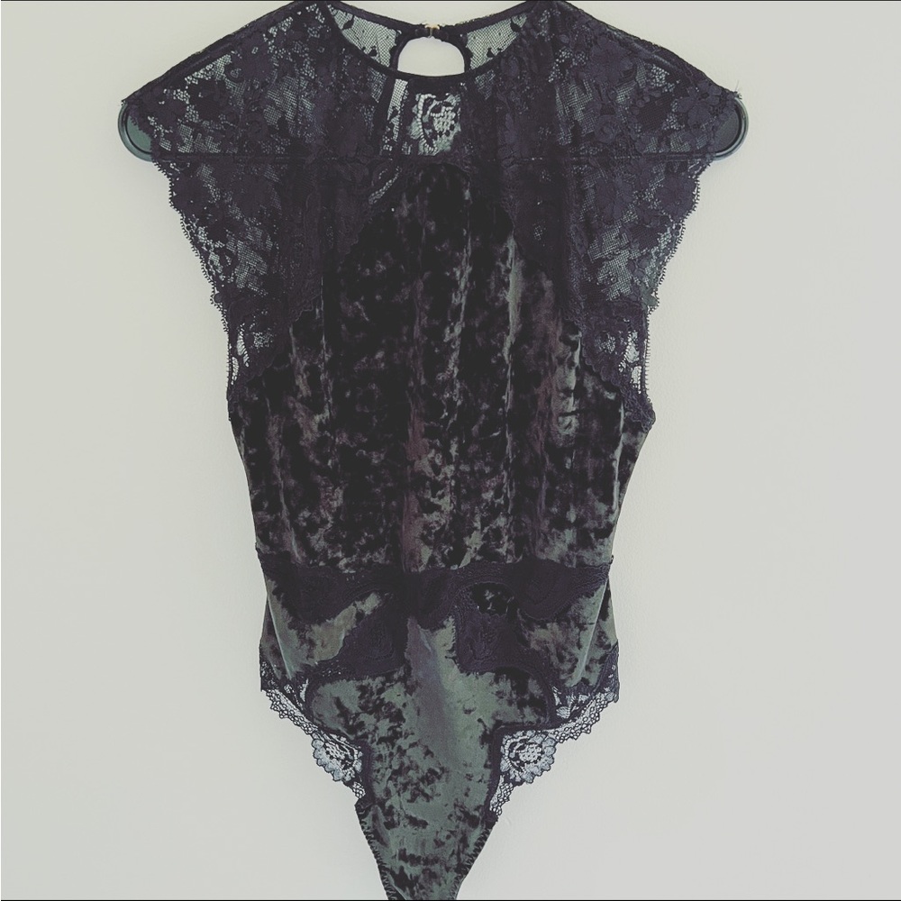 NWT Victoria’s Secret | velvet lace bodysuit